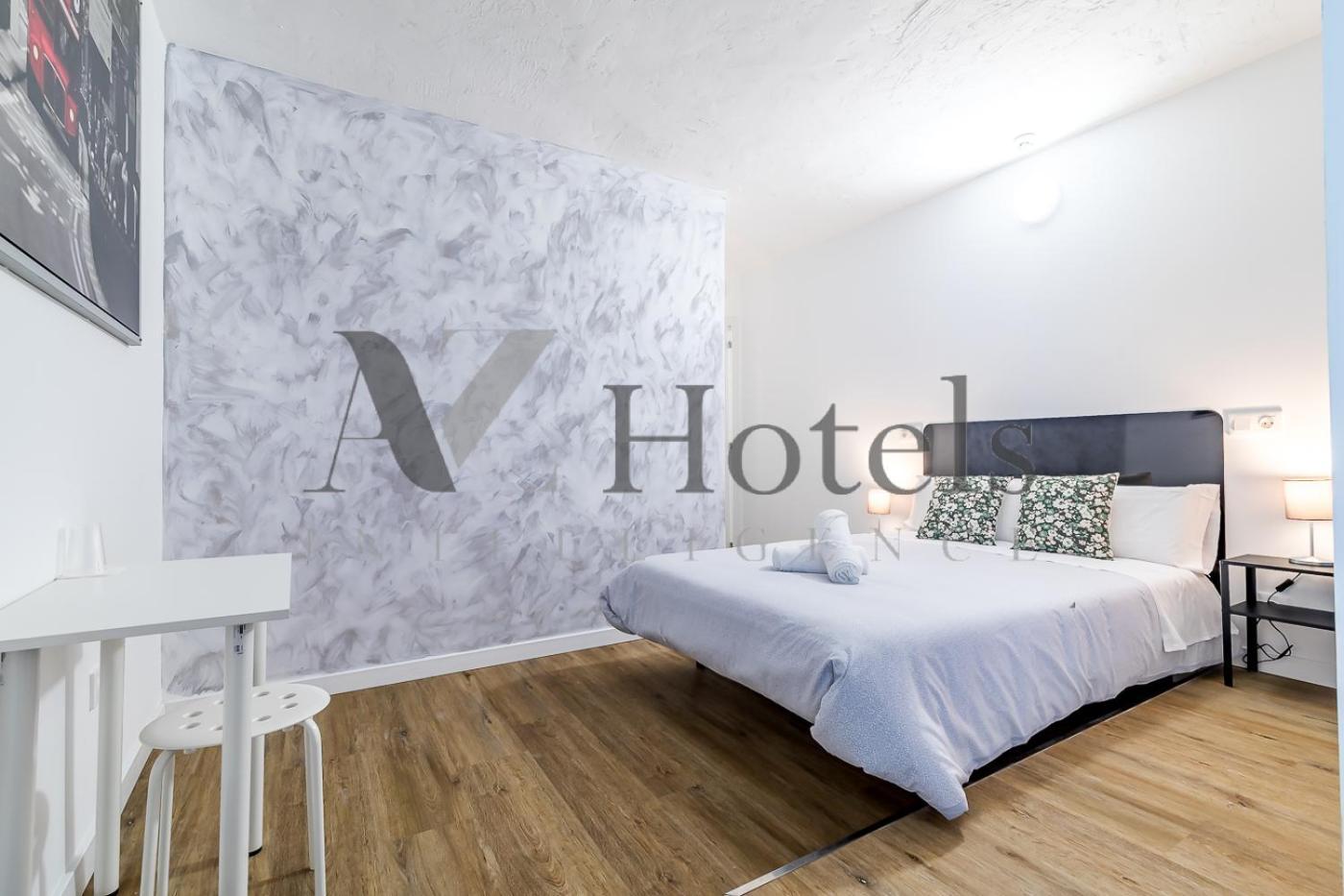 Ayz Princesa-Auto Check-In Property Madrid Exterior foto